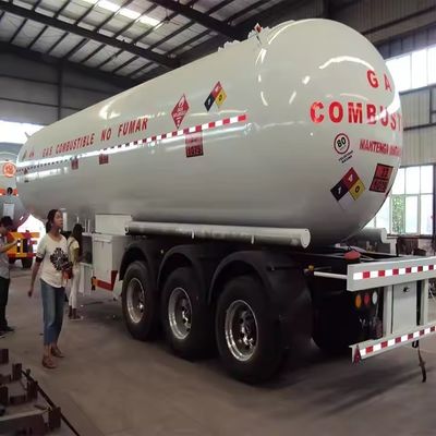 30T Capacità di carico Personalizzazione GPL GNL CNG LNG Cisterna di gas Cisterna di gas rimorchio per il trasporto di GPL