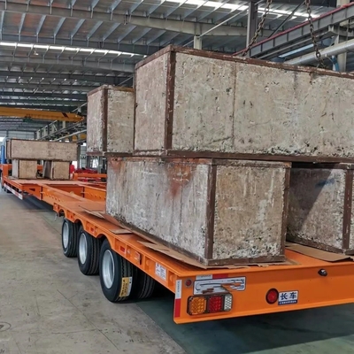 Semi-remorco a letto basso con sospensione a molla a tre assi FT 40 per una capacità di carico di 80 tonnellate